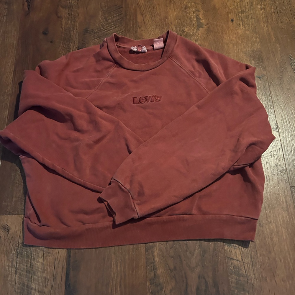Vintage Levi’s sweatshirt